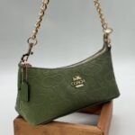 Coach Gofraj baskı zincirli baget yeşil çanta