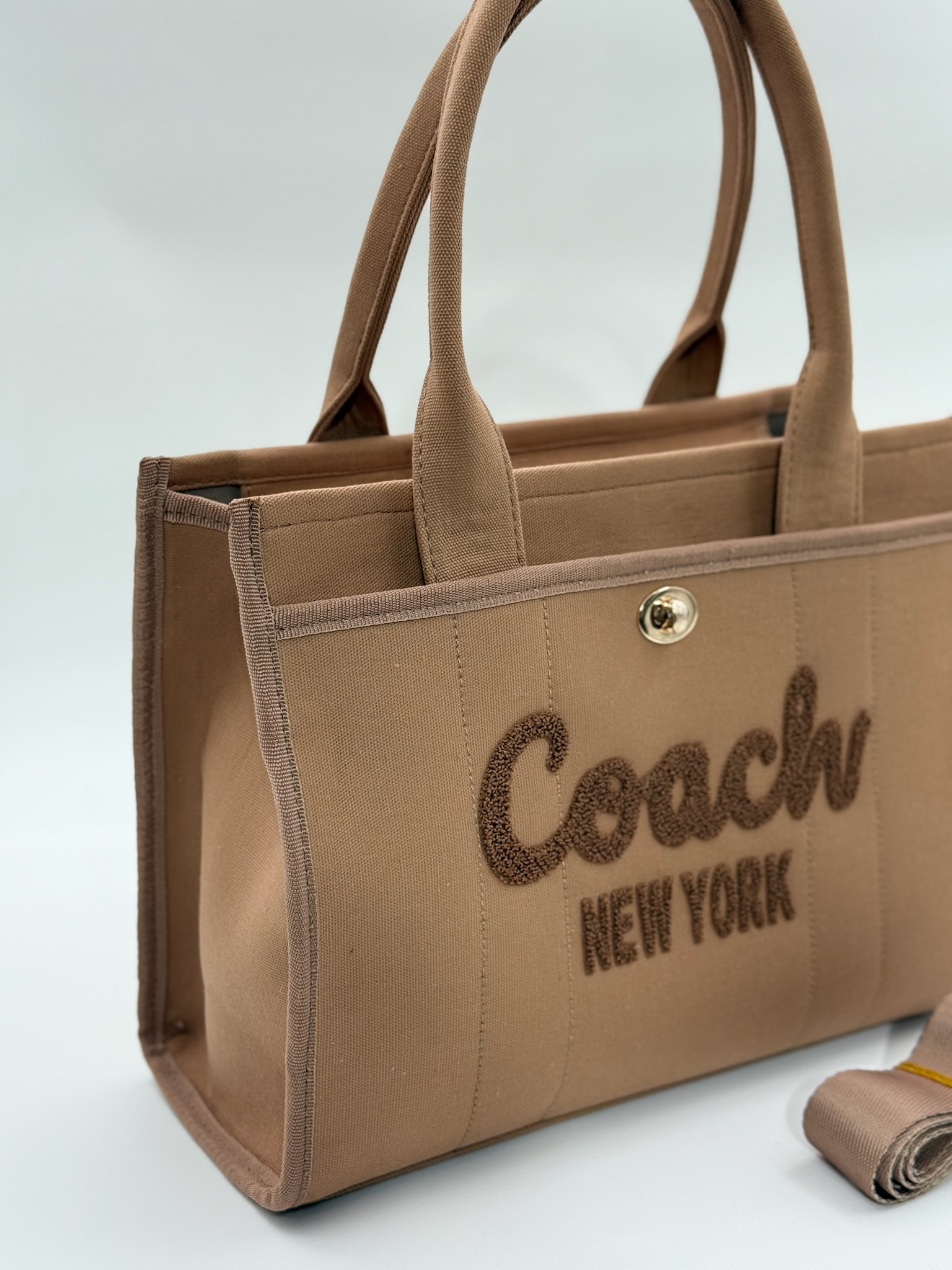 Coach canvas büyük boy vizon çanta