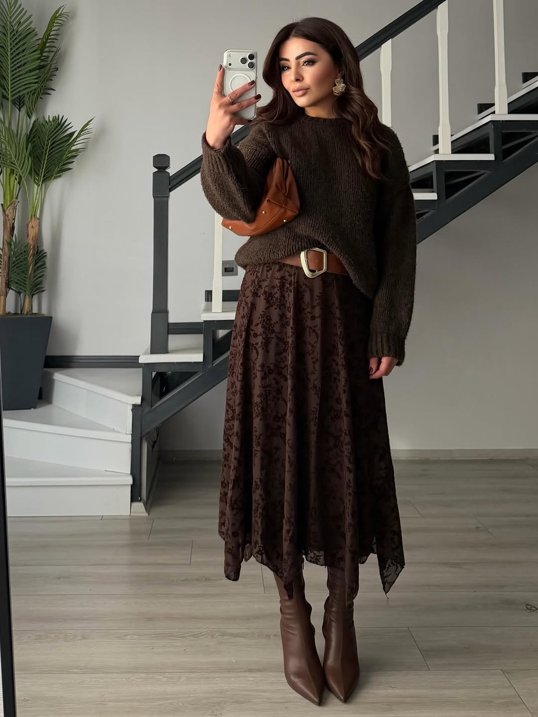 Kabartma Desenli Astarlı Asimetrik Etek -Kahve - Görsel 3