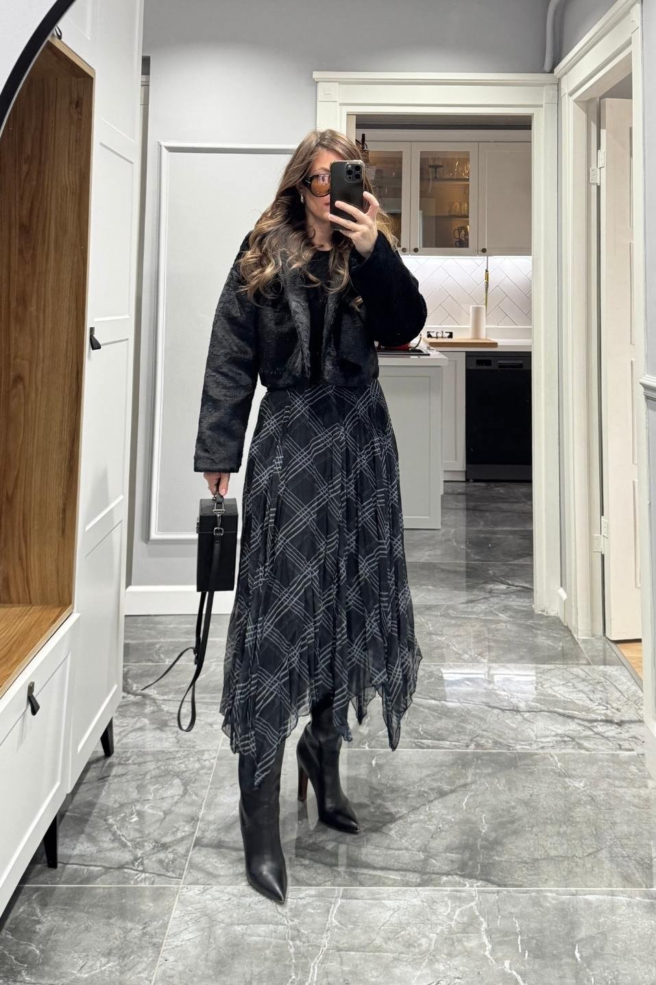 Kare Desenli Asimetrik Astarlı Etek - Siyah