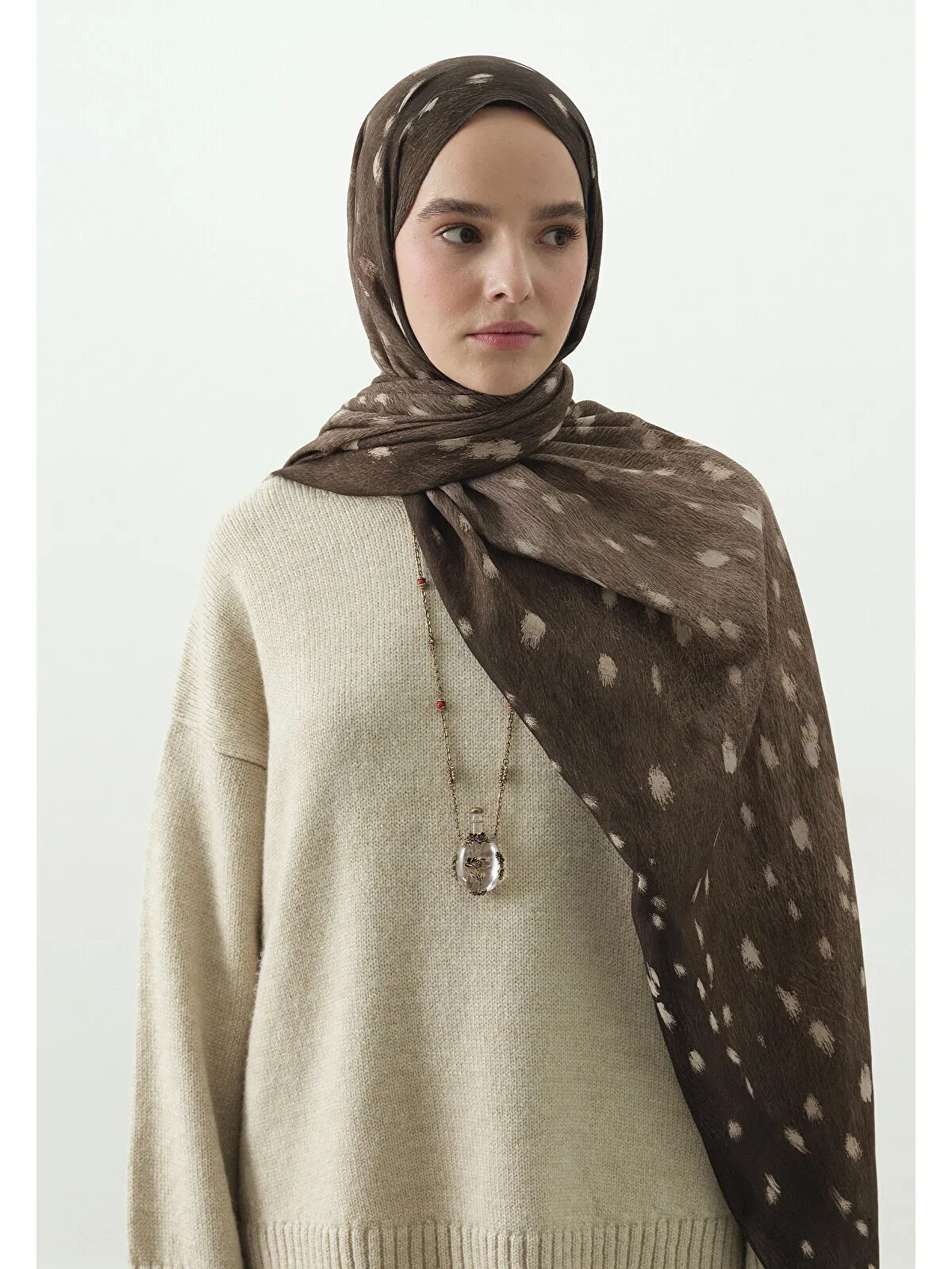 Fawn Ceylan Desen Şal - Vizon - Görsel 4