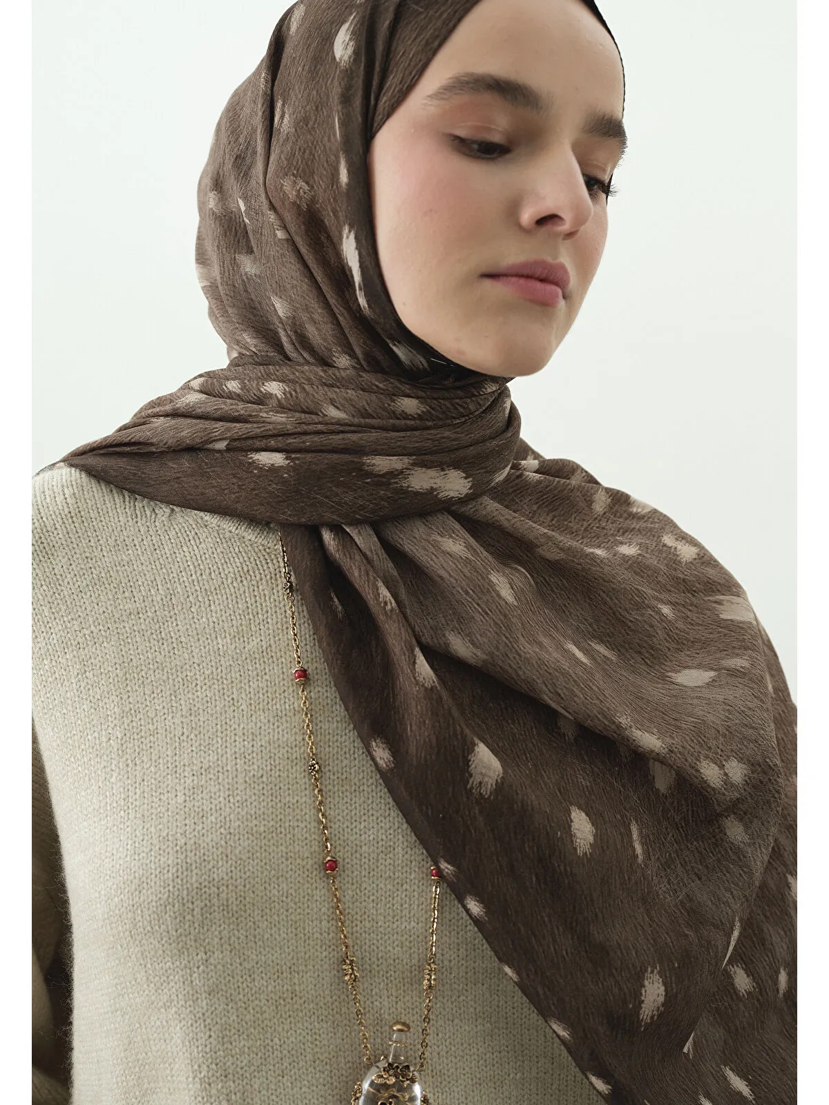 Fawn Ceylan Desen Şal - Vizon - Görsel 3