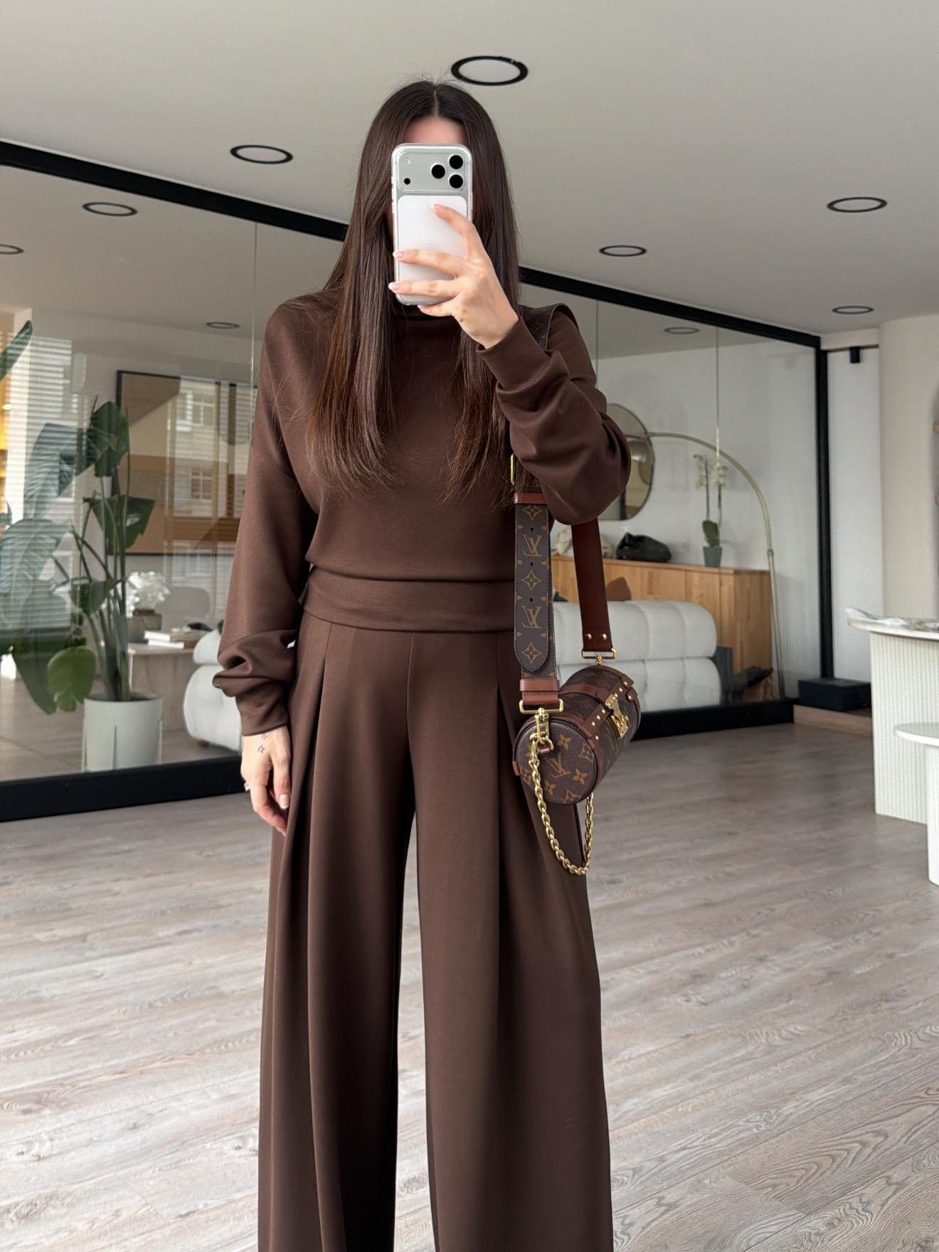 Kahve Balıkçı Yaka Marka Model Modal Takım - Görsel 3