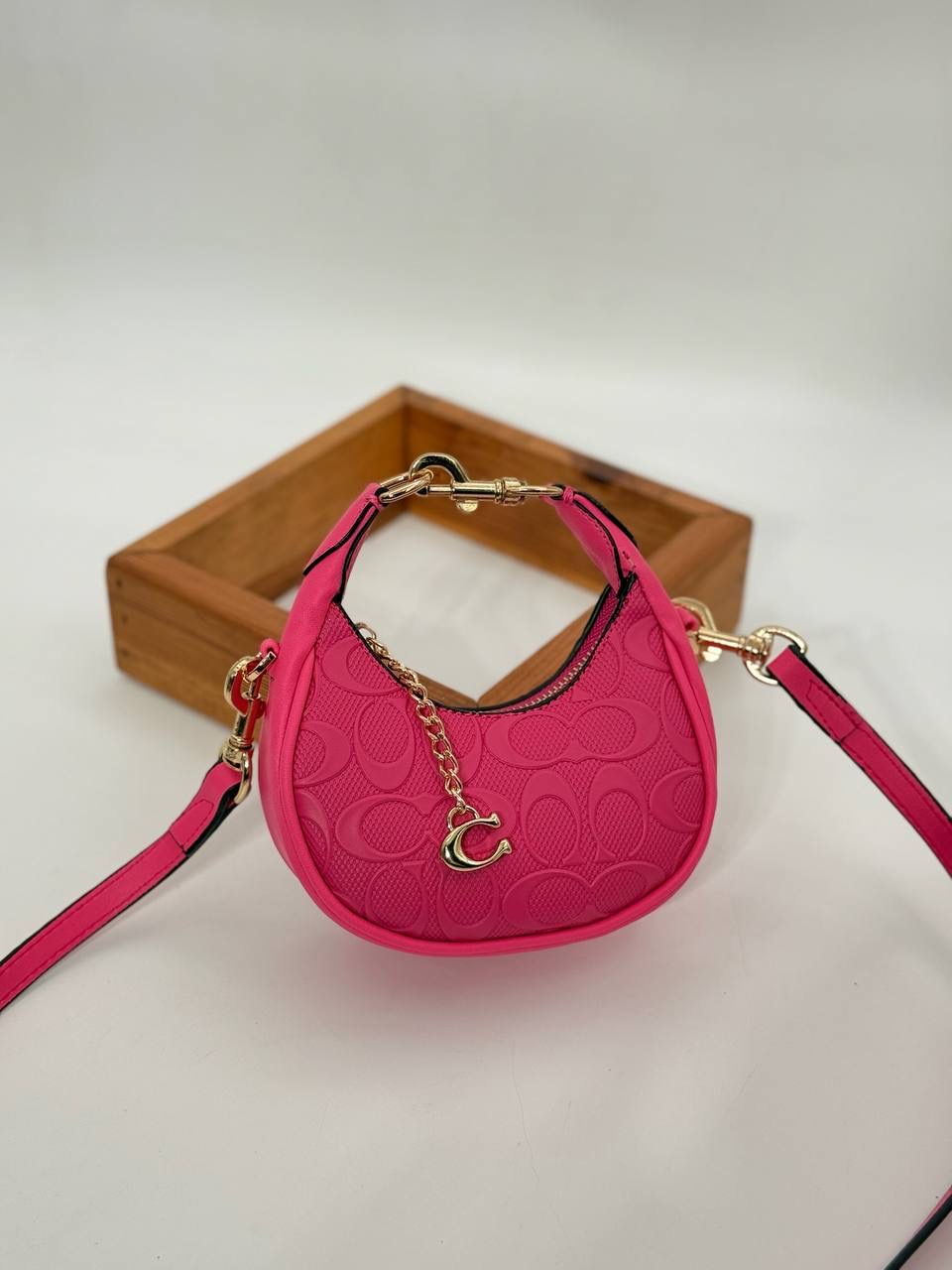 Coach Gofraj küçük boy ay çanta fuşya çanta