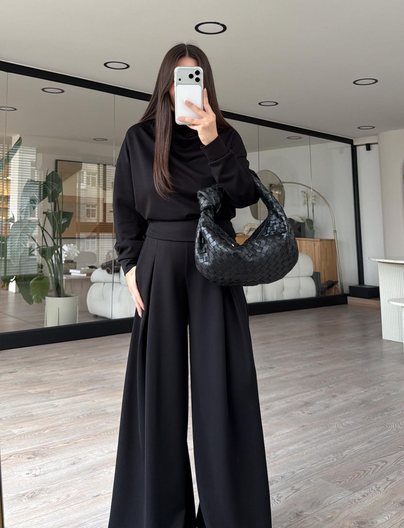 Siyah Balıkçı Yaka Marka Model Modal Takım - Görsel 2