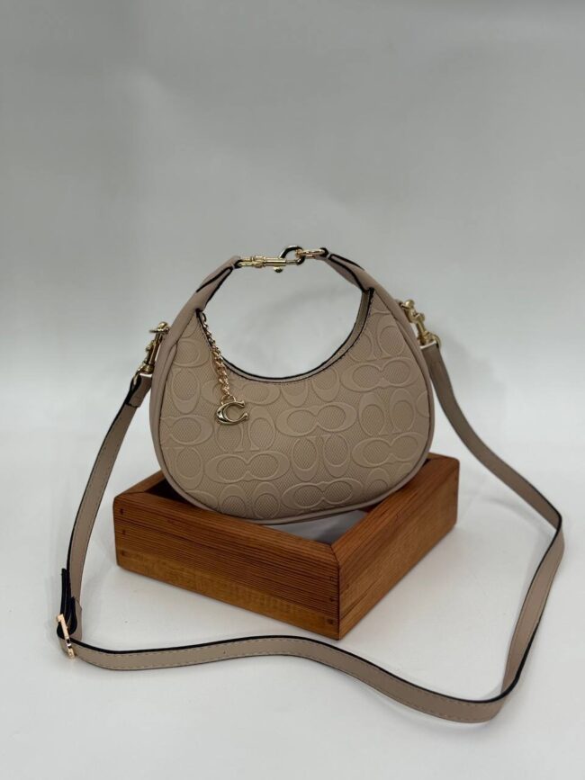 Coach Gofraj ay modeli orta boy vizon çanta