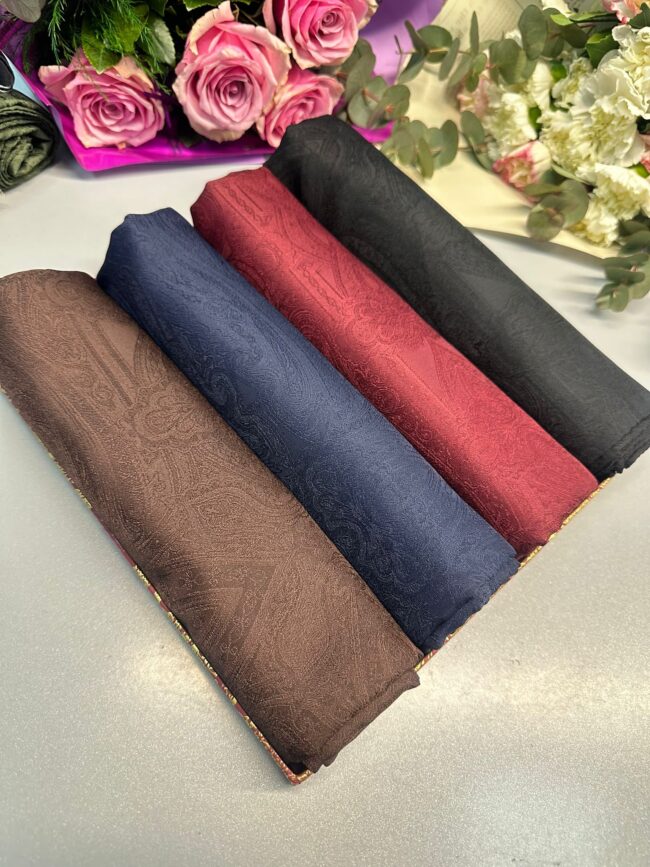 Oliva 4'lü Set Kendinden Desenli Dokuma Avantajlı Set