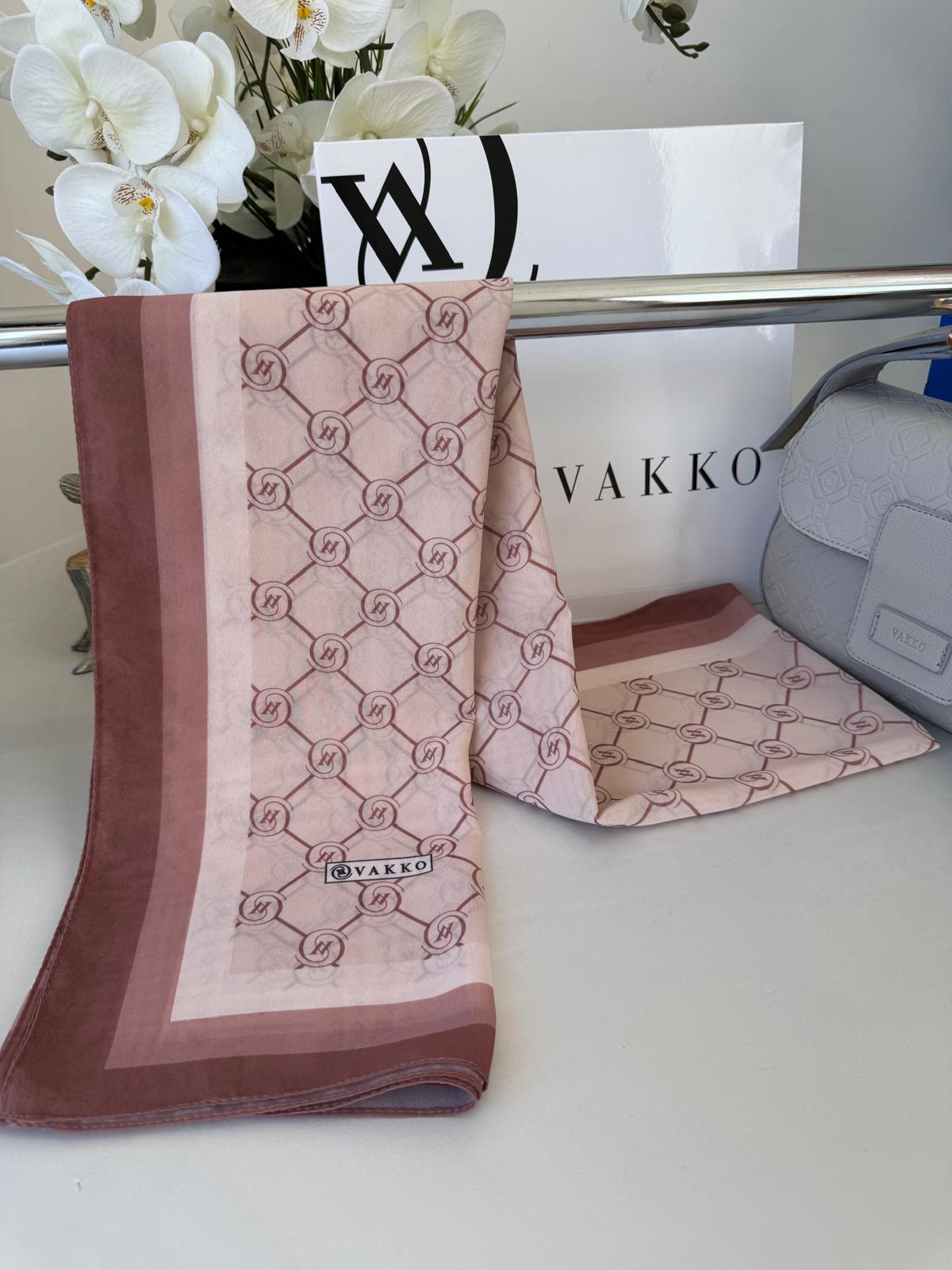Vakko Monogram Desen İpeksi Şal 14534 - Pudra