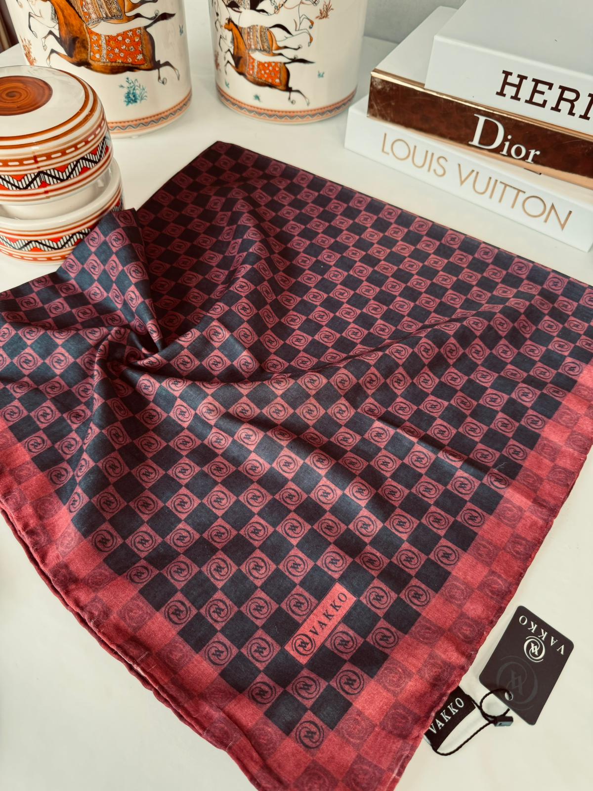 Vakko Dama Monogram Pamuk İpeksi Eşarp 38442 - Bordo