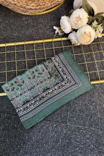 Vintage Desen Naturel ipek Şal-010203-Çağla