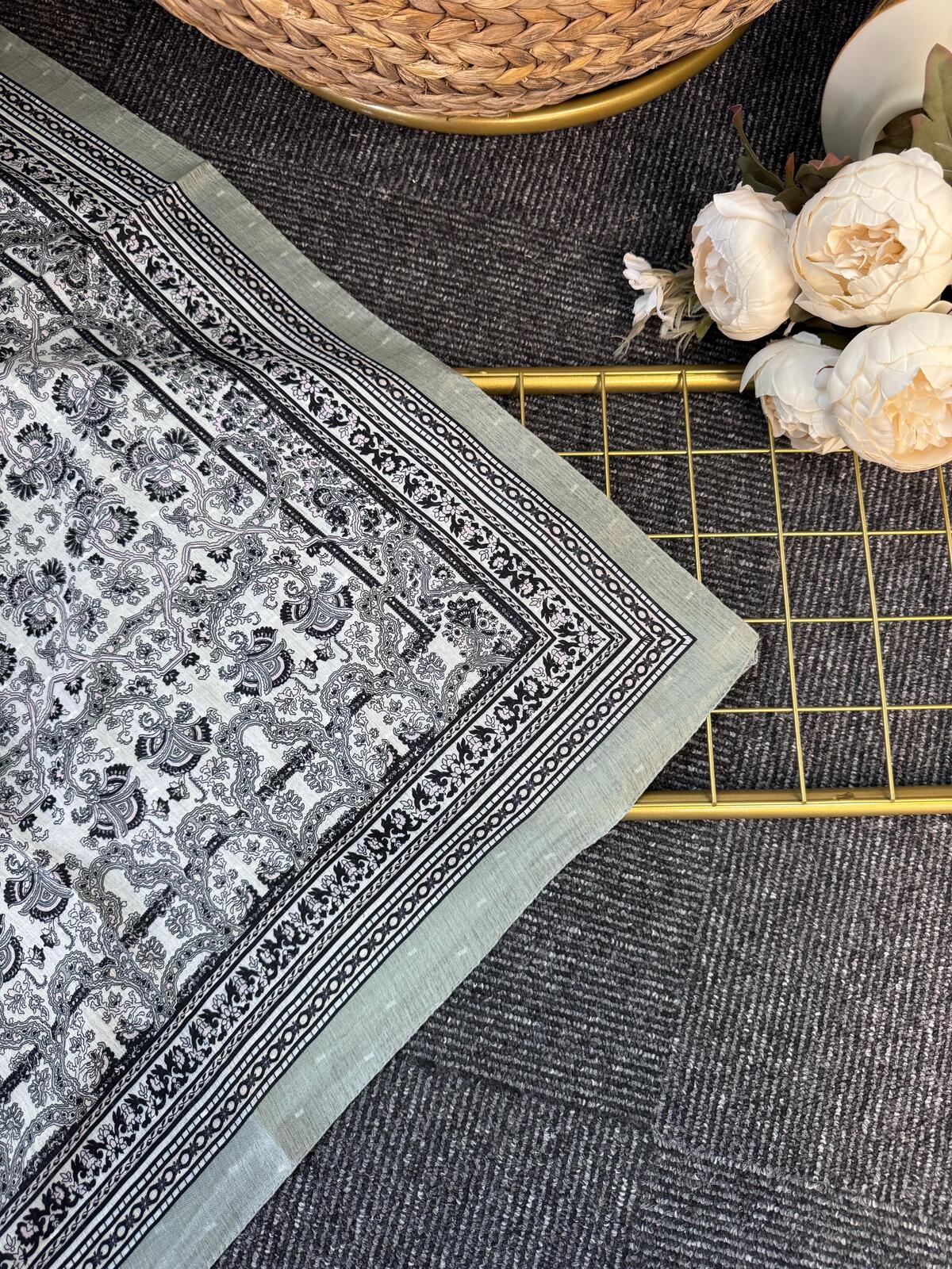 Vintage Desen Naturel ipek Şal-010203-Çağla