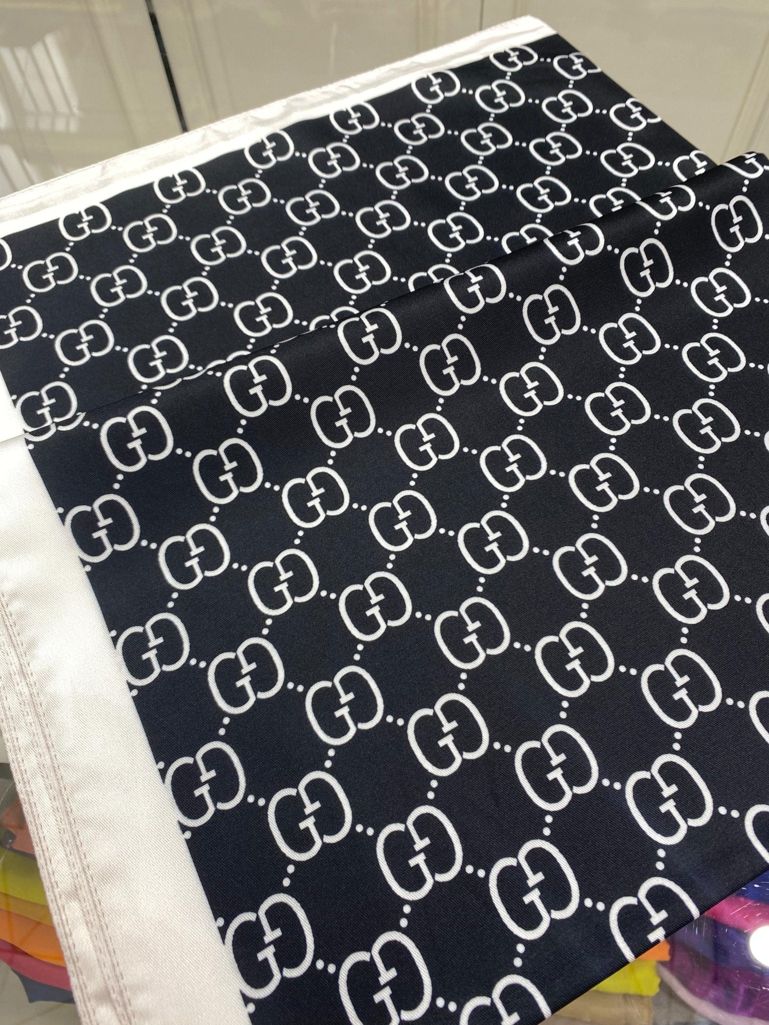 G Desen Twill İpek Şal - Siyah - Organic ScarfsOrganic Scarfs