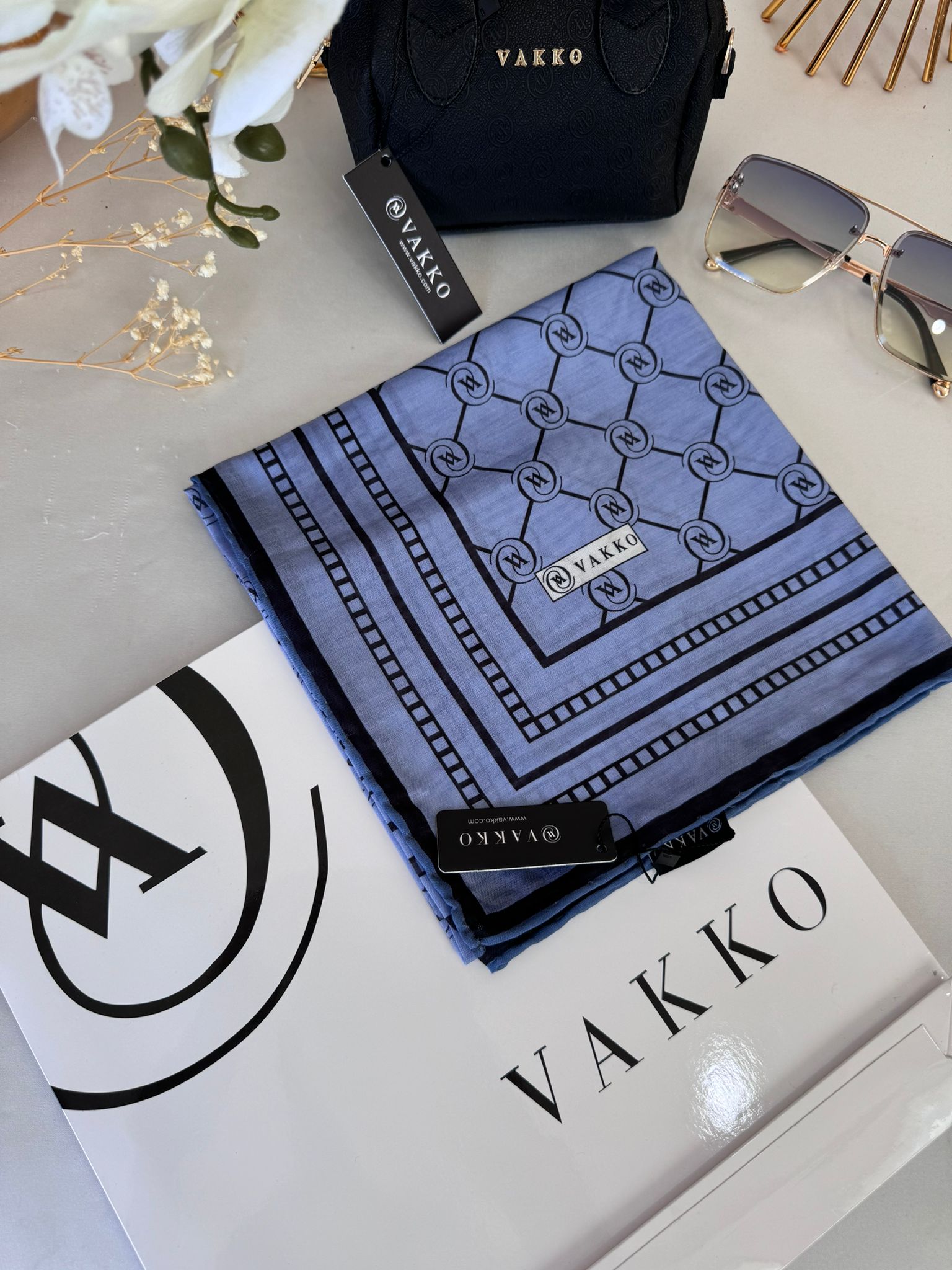 Vakko Monogram Desen Pamuk Soft Eşarp 21510 - İndigo