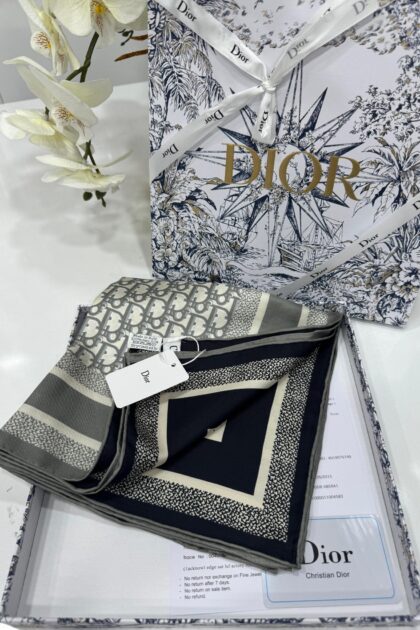 İTHAL A+++ Çift Taraflı Dior Eşarp - Organic ScarfsOrganic Scarfs