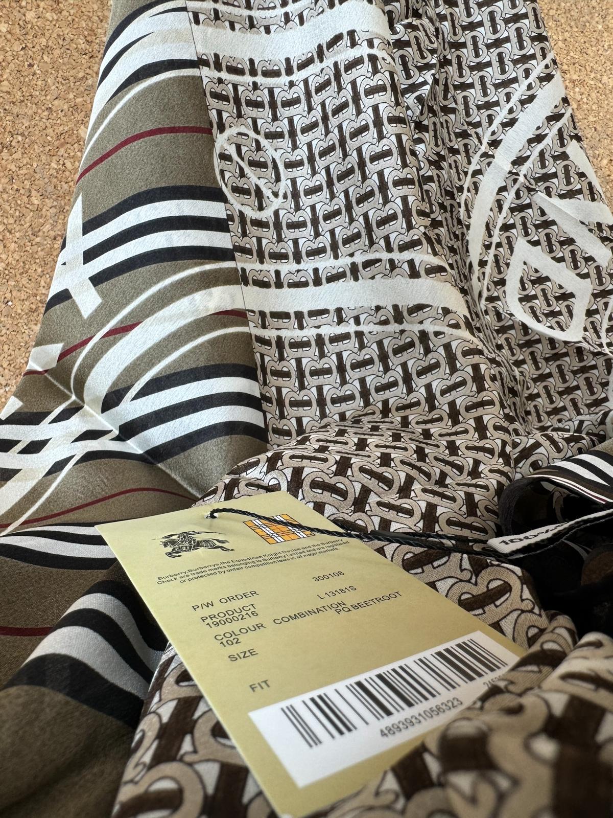 Burberry İthal Vual İpek Şal 014461 - Acı Kahve - Görsel 2
