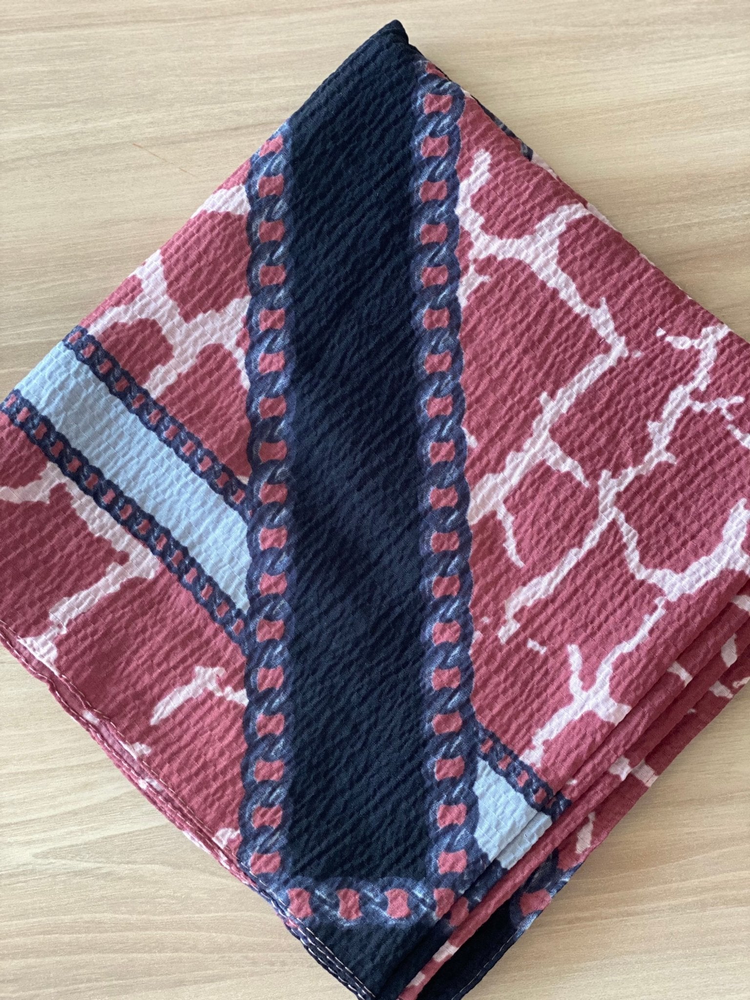 Mio Cazz Zincir Desen Eşarp - Gül Kurusu - Siyah - Organic ScarfsOrganic Scarfs