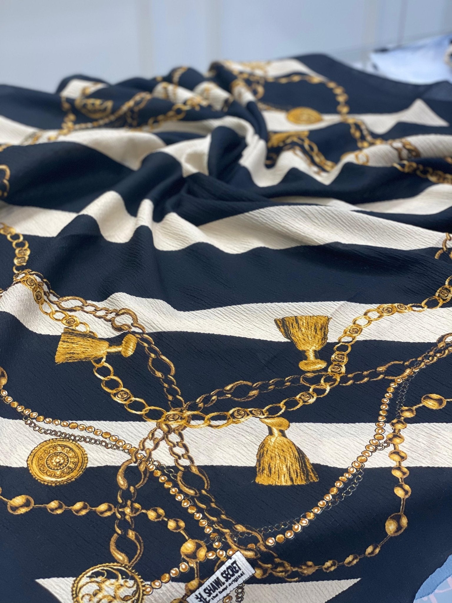 Zincirli Desen Mio Cazz Eşarp - Siyah - Organic ScarfsOrganic Scarfs